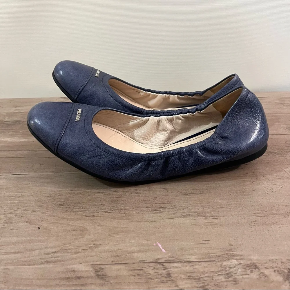 Prada Leather Scrunch Ballet Flats 9.5 Navy Blue 39.5 Made In Italy - Picture 5 of 9